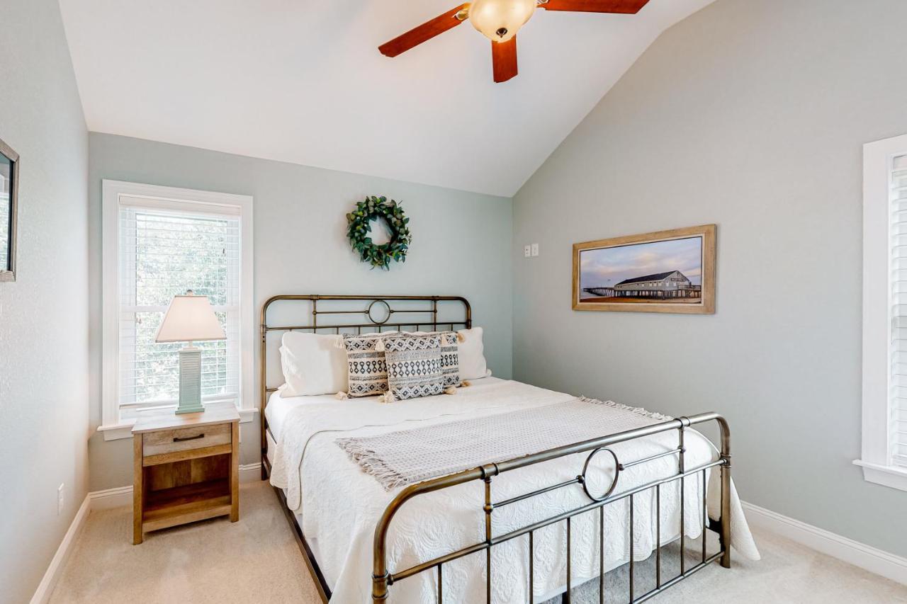Coastal Serenity - Unit A - Top Floor Kill Devil Hills Exterior foto